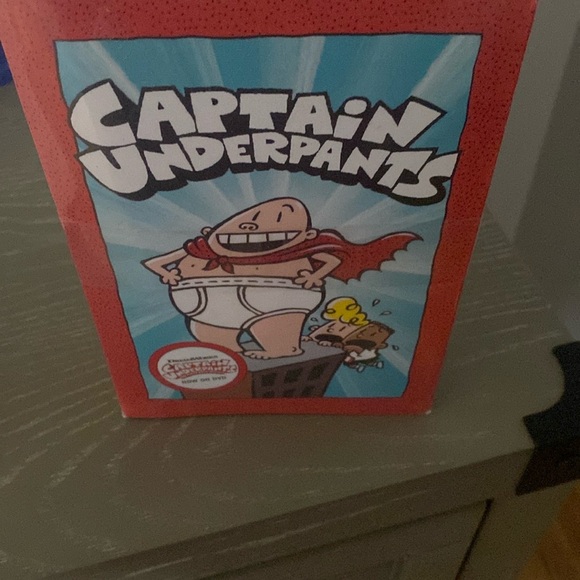 Captain underpants series - Picture 4 of 4
